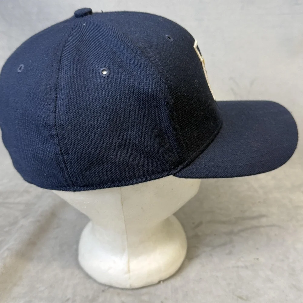 B Torch Logo Hat Cap‎ Fitted Mens 7 5/8 Blue Baseball Style Nike Dri Fit